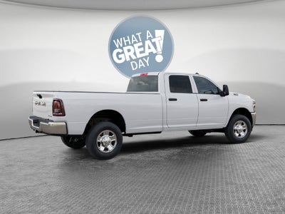 2026 RAM 3500 Tradesman 4x4 / 6.4L V8 / 8' Bed