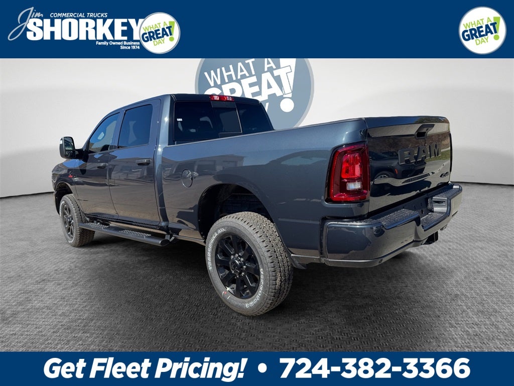2026 RAM 2500 Tradesman Black Express 4x4 / 6.7L Diesel / 6'4" Bed