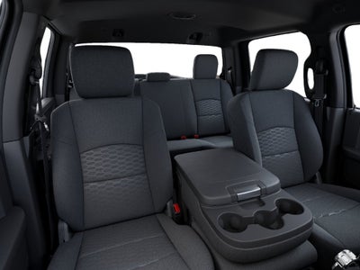 2027 RAM 3500 Tradesman DRW 4x4 / 6.7L Diesel / 8' Bed