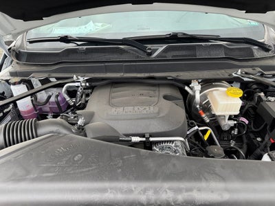 2026 RAM 2500 Tradesman 4x4 / 6.4L Hemi / 8' Bed