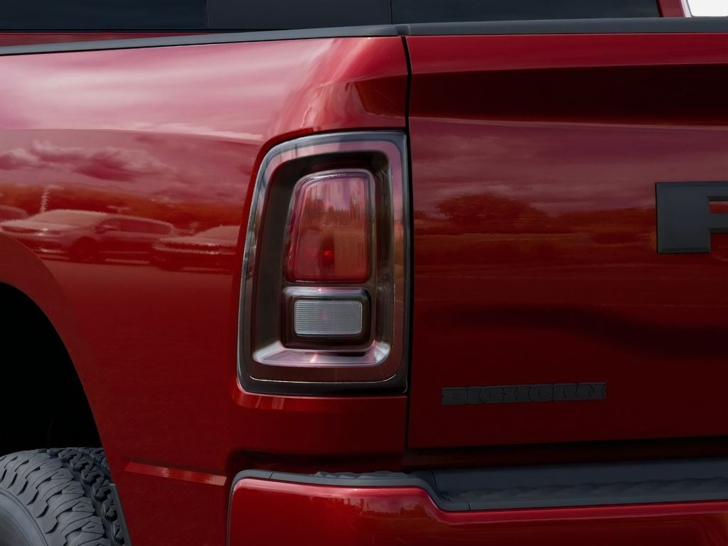 2026 RAM 2500 Big Horn Night Edition 4x4 / 6.4L Hemi / 6'4" Bed