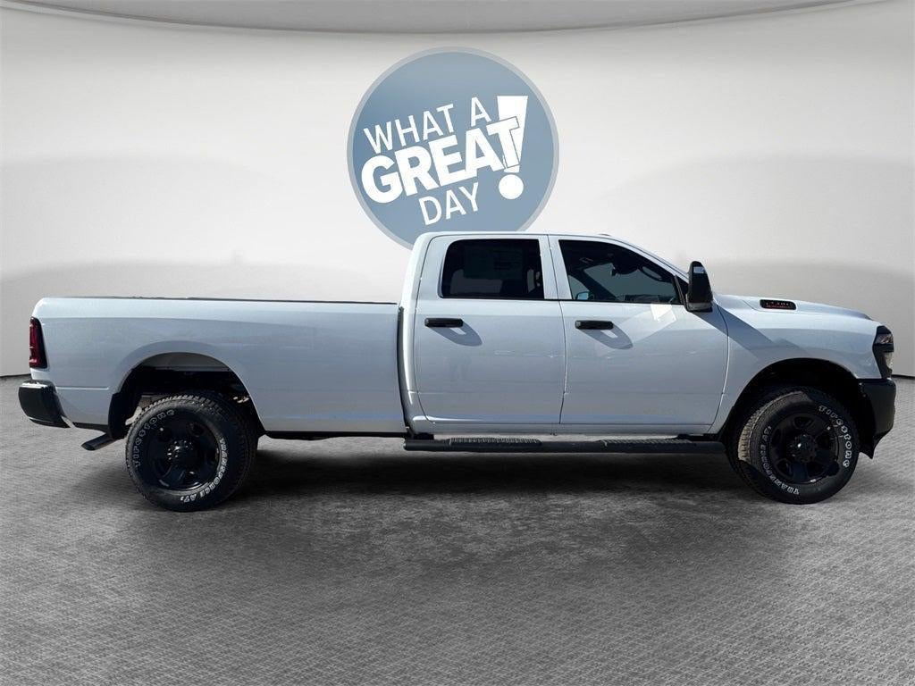 2026 RAM 2500 Tradesman 4x4 / 6.4L Hemi / 8' Service Body