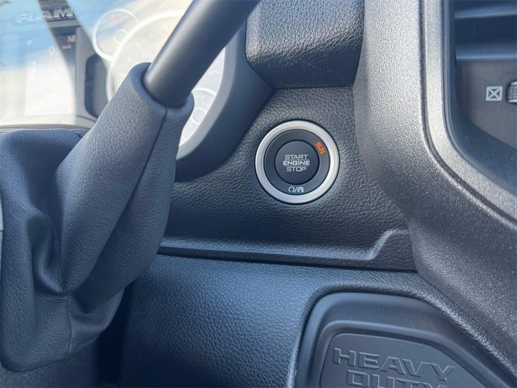 2026 RAM 2500 Tradesman 4x4 / 6.4L Hemi / 8' Service Body