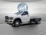 2027 RAM 4500 Tradesman DRW 4x4 / 6.4L V8 / 60" CA Chassis