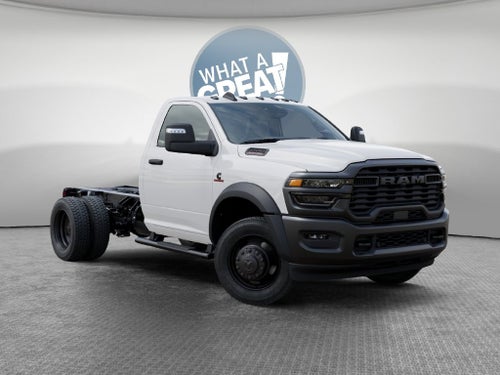 2027 RAM 5500 Tradesman DRW 4x4 / 6.7L Diesel / 60" CA Chassis