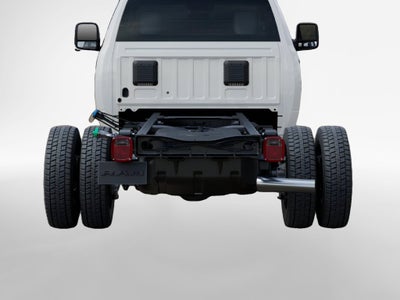 2027 RAM 5500 Tradesman DRW 4x4 / 6.7L Diesel / 60" CA Chassis