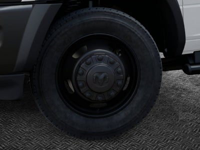 2027 RAM 5500 Tradesman DRW 4x4 / 6.7L Diesel / 60" CA Chassis