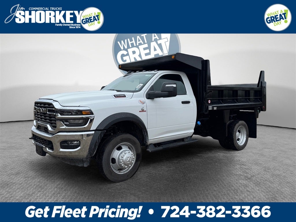 2026 RAM 5500 Tradesman DRW 4x4 / 6.7L Diesel / 9'6" Steel Dump