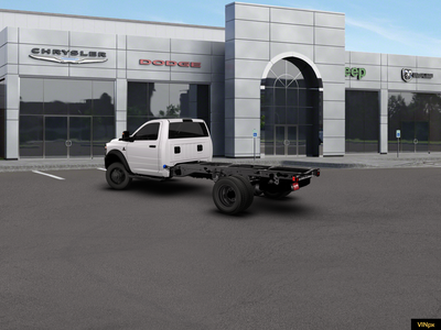 2026 RAM 5500 Tradesman DRW 4x4 / 6.7L Diesel / 84" CA Chassis