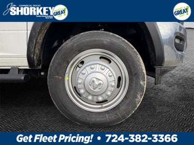 2026 RAM 5500 Tradesman DRW 4x4 / 6.7L Diesel / 84" CA Chassis