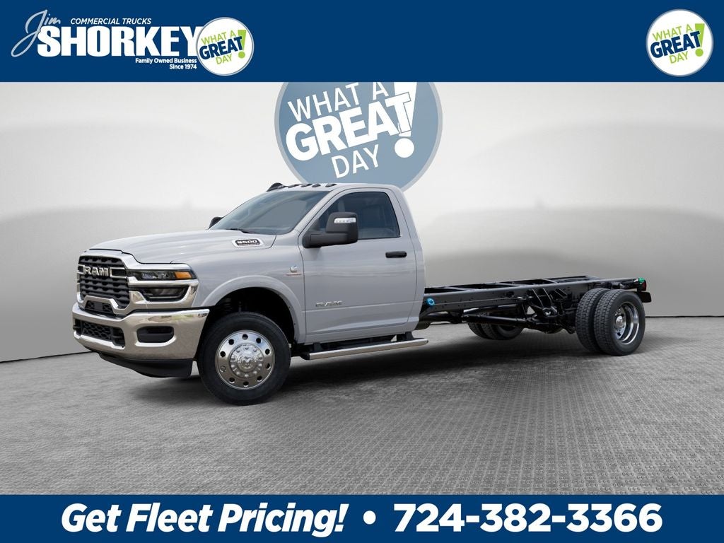 2026 RAM 5500 Big Horn DRW 4x4 / 6.7L Diesel / 120" CA Chassis