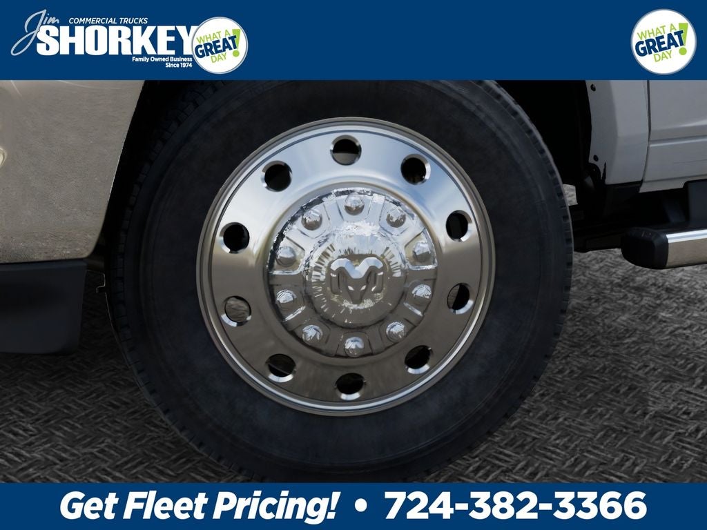 2026 RAM 5500 Big Horn DRW 4x4 / 6.7L Diesel / 120" CA Chassis