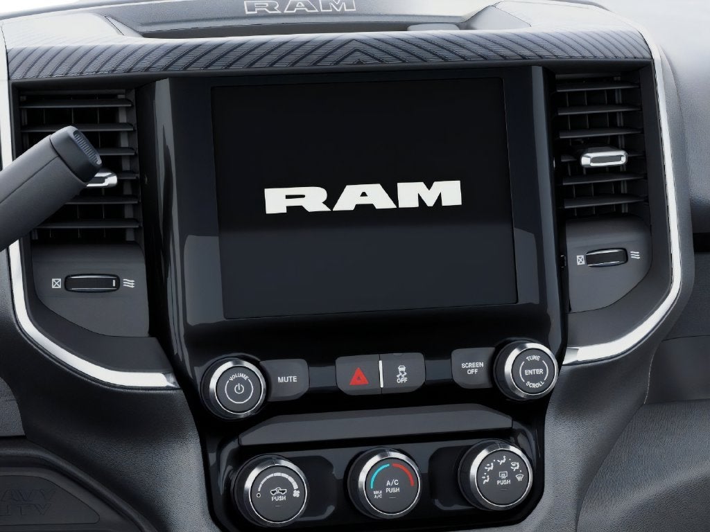 2027 RAM 5500 Big Horn DRW 4x4 / 6.7L Diesel / 120" CA Chassis