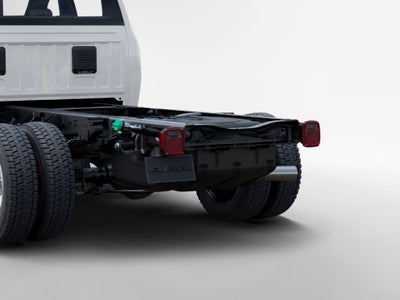 2027 RAM 5500 Tradesman DRW 4x4 / 6.7L Diesel / 60" CA Chassis