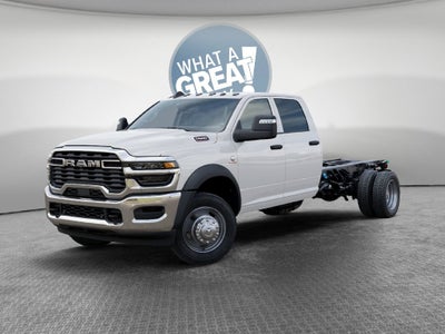 2027 RAM 5500 Tradesman DRW 4x4 / 6.7L Diesel / 84" CA Chassis