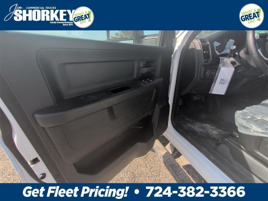 2026 RAM 5500 Tradesman DRW 4x4 / 6.7L Diesel / 11' Aluminum Flatbed