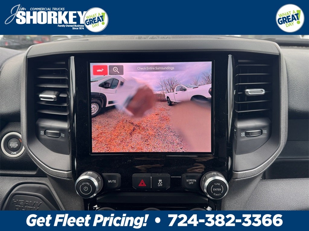 2026 RAM 5500 Tradesman DRW 4x4 / 6.7L Diesel / 11' Aluminum Flatbed