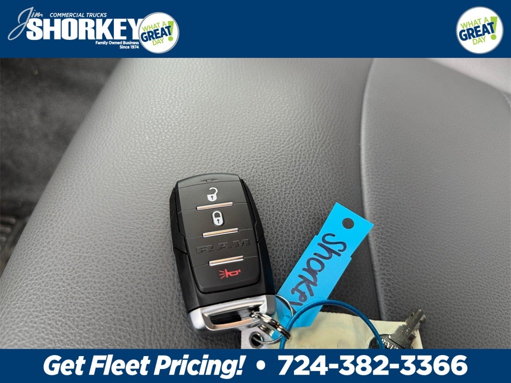 2026 RAM 5500 Tradesman DRW 4x4 / 6.7L Diesel / 11' Aluminum Flatbed