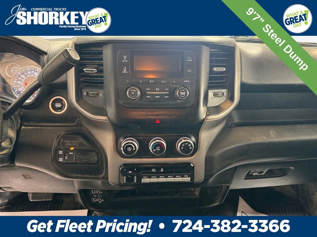 2019 RAM 3500 Tradesman DRW 4x4 / 6.4L Hemi V8 / 9'7" Steel Dump