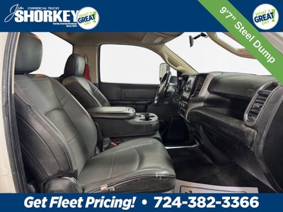 2019 RAM 3500 Tradesman DRW 4x4 / 6.4L Hemi V8 / 9'7" Steel Dump