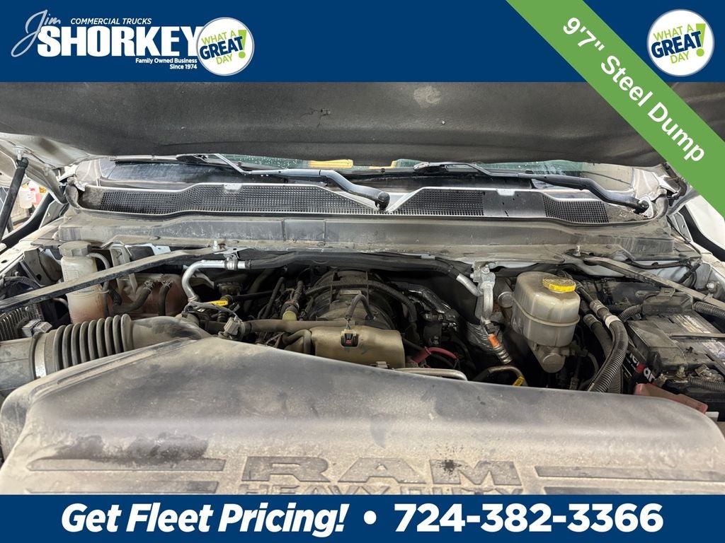 2019 RAM 3500 Tradesman DRW 4x4 / 6.4L Hemi V8 / 9'7" Steel Dump