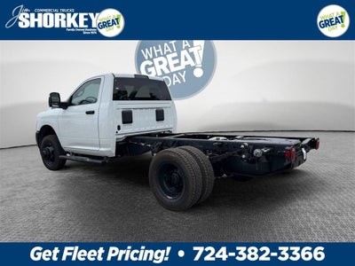 2026 RAM 3500 Tradesman DRW 4x4 / 6.4L Hemi / 60" CA Chassis
