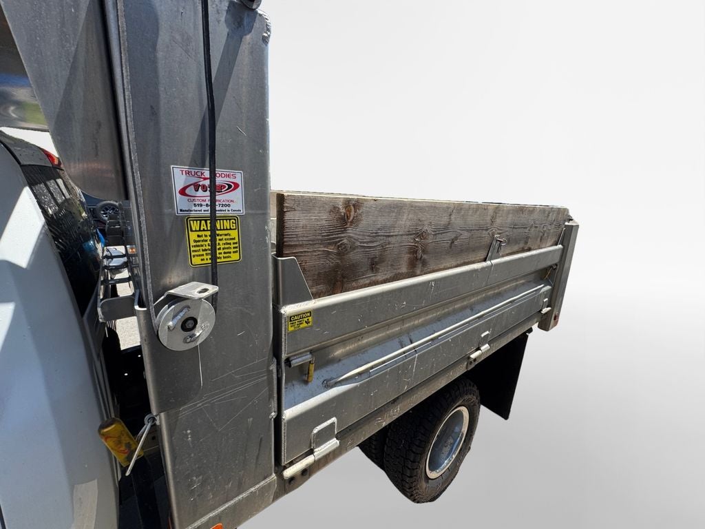 2019 RAM 3500 Tradesman DRW 4x4 / 6.4L Hemi V8 / 9' Aluminum Dropside Dump