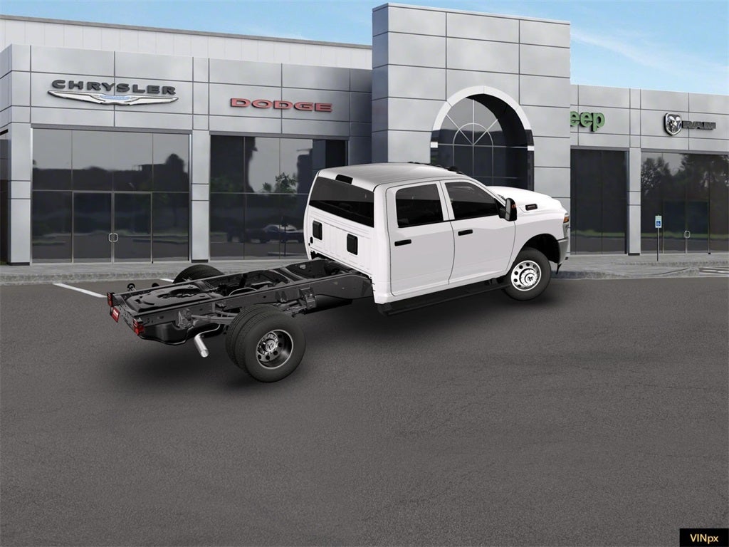 2026 RAM 3500 Tradesman DRW 4x4 / 6.4L Hemi / 9' Service Body