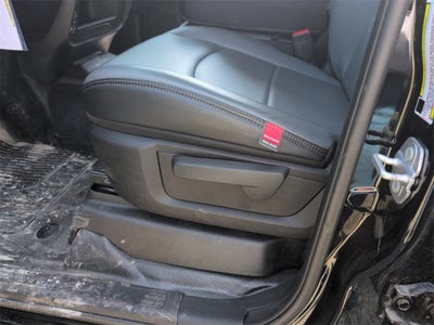 2025 RAM 3500 Tradesman DRW 4x4 / 6.4L Hemi V8 / 9' Service Body