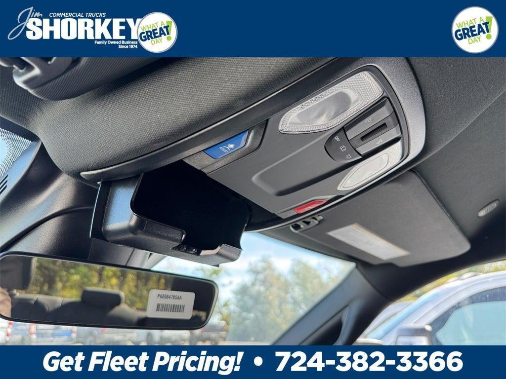 2026 RAM 3500 Tradesman DRW 4x4 / 6.7L Diesel / 9' Service Body