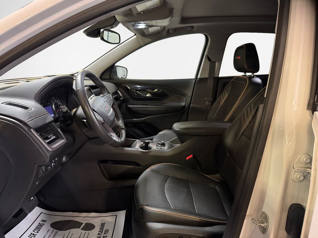 2022 GMC Terrain AT4
