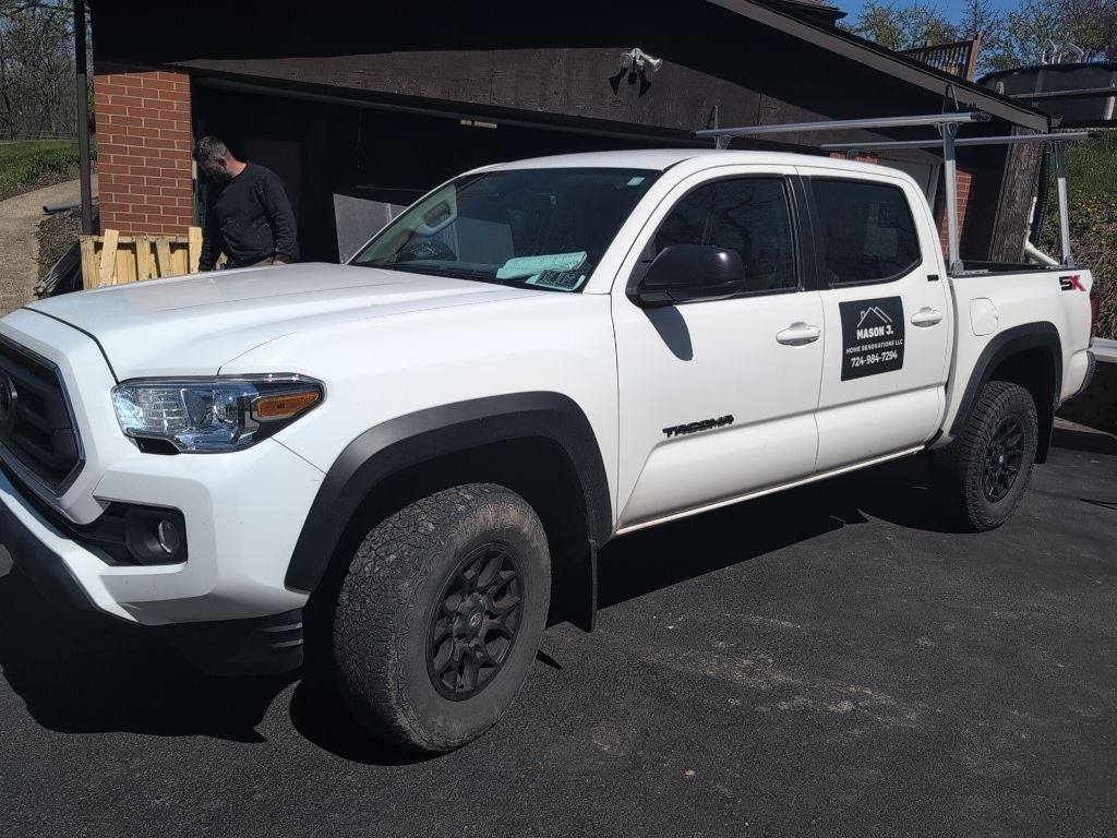 2023 Toyota Tacoma SR5 V6