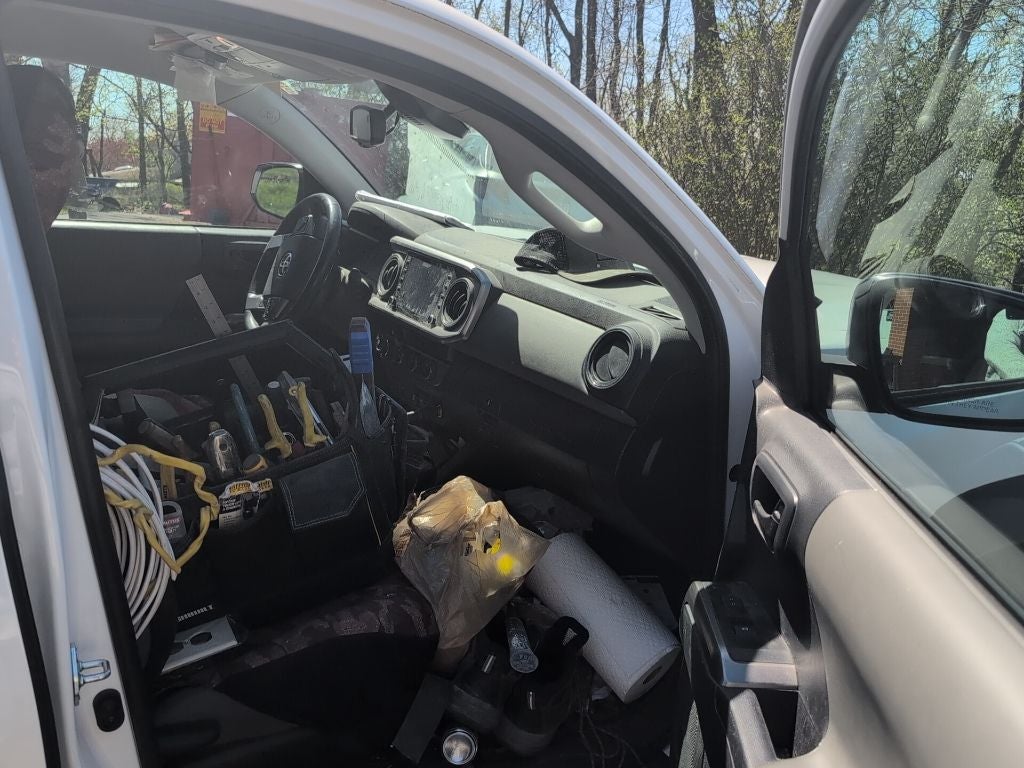 2023 Toyota Tacoma SR5 V6