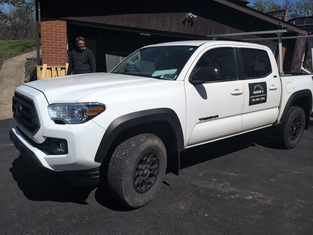 2023 Toyota Tacoma SR5 V6