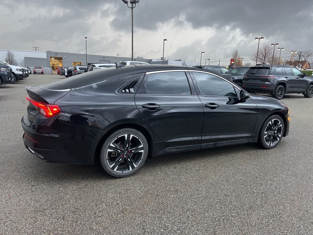 2024 Kia K5 GT-Line