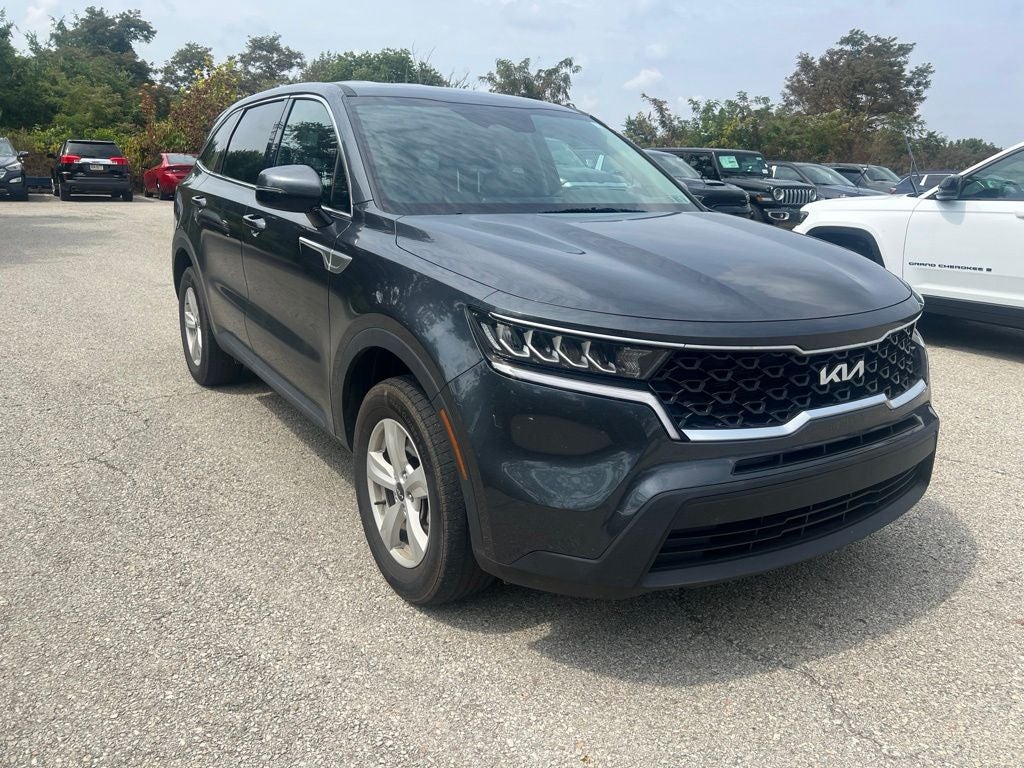 2023 Kia Sorento LX