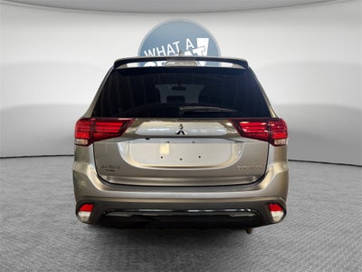 2019 Mitsubishi Outlander LE