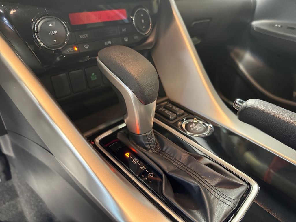 2026 Mitsubishi Eclipse Cross Base