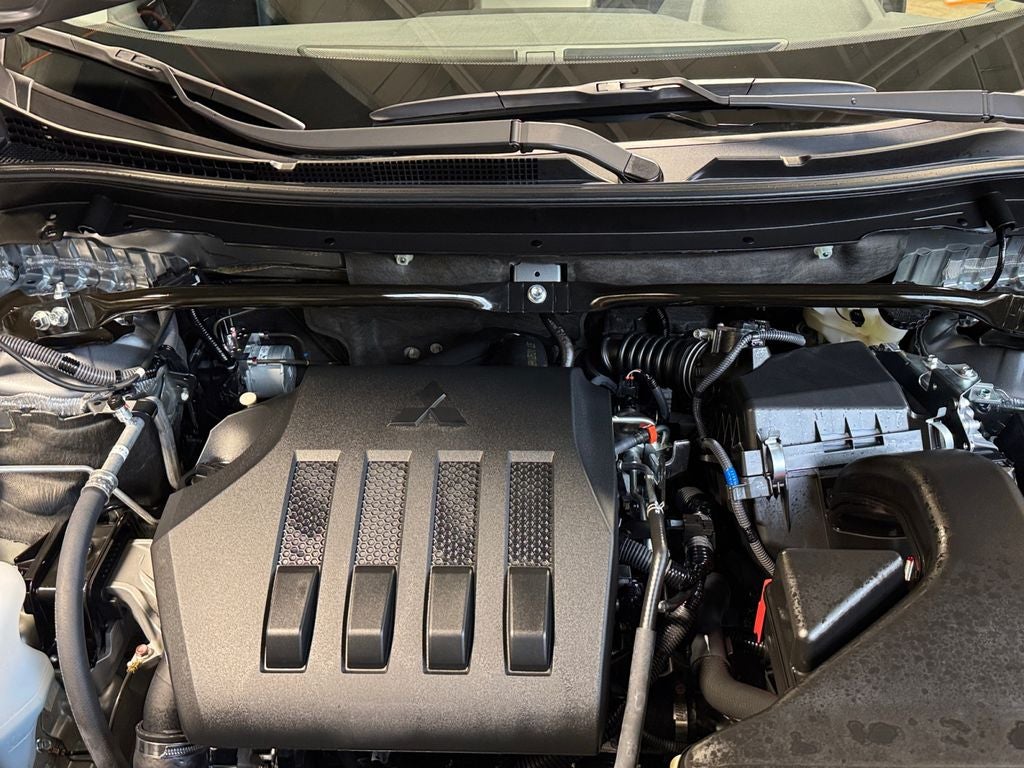 2026 Mitsubishi Eclipse Cross Base