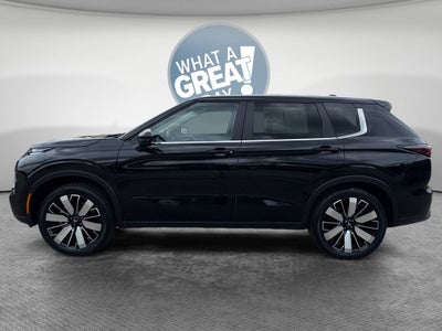 2025 Mitsubishi Outlander SE