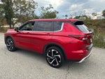 2024 Mitsubishi Outlander Base