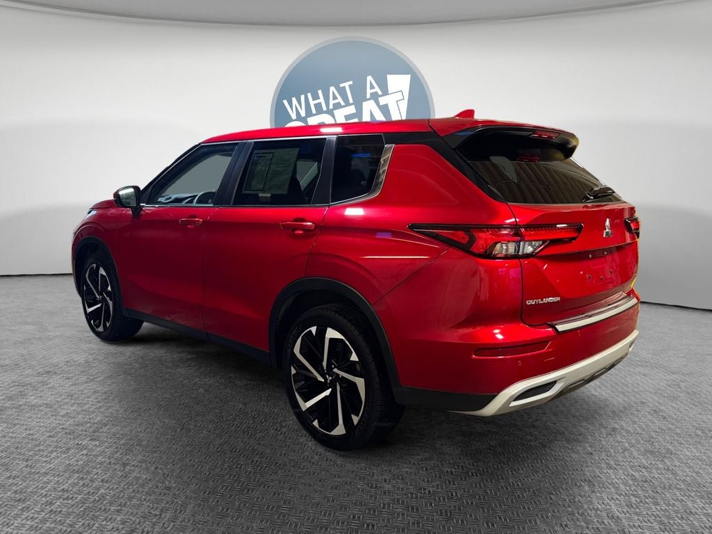2024 Mitsubishi Outlander SE
