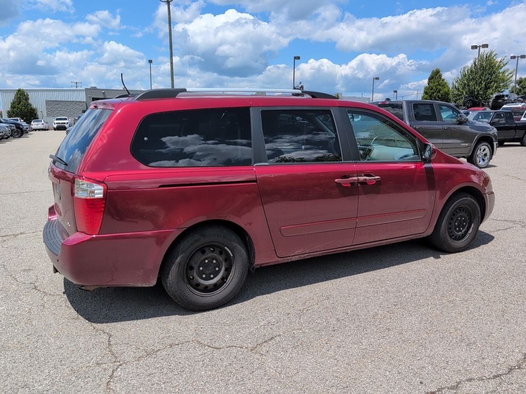 2009 Kia Sedona LX
