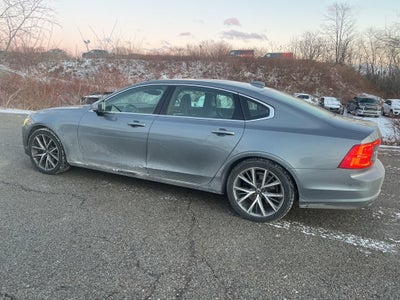2018 Volvo S90 T5 Momentum