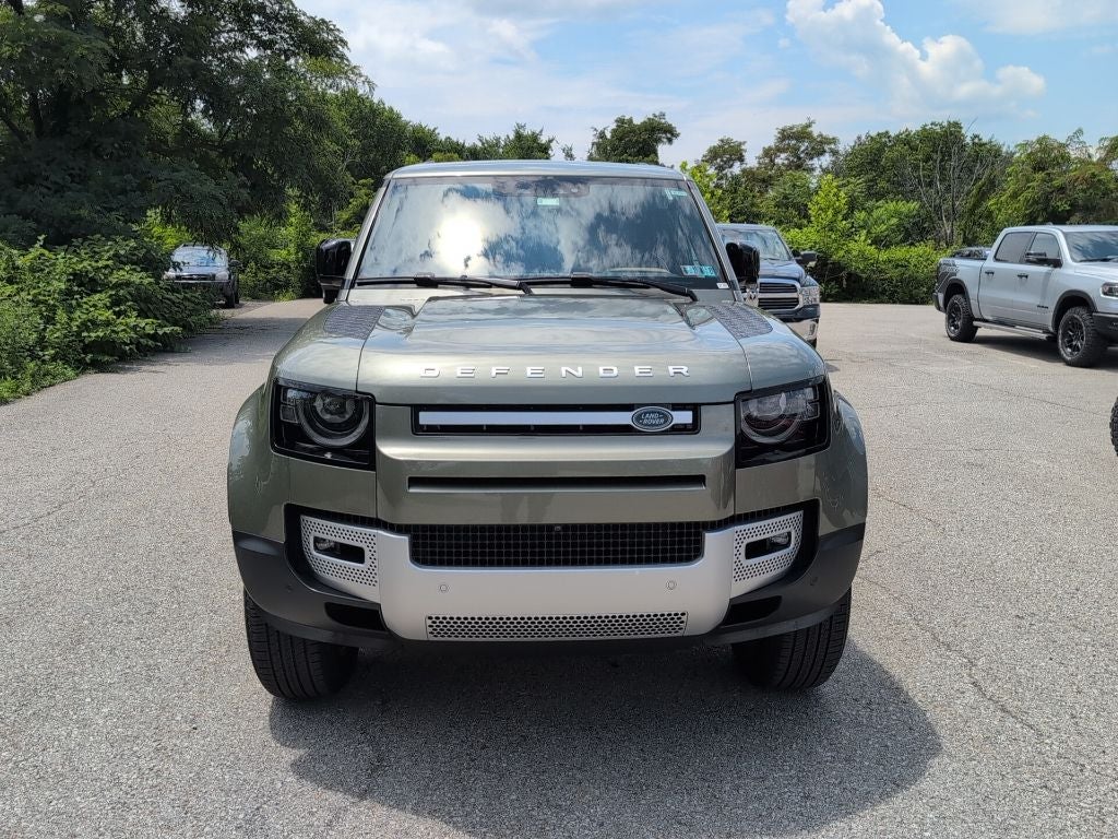 2025 Land Rover Defender 130 S