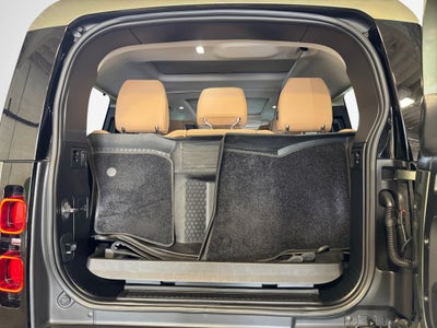 2025 Land Rover Defender 130 S