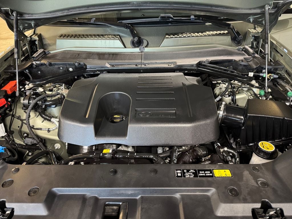 2025 Land Rover Defender 130 S