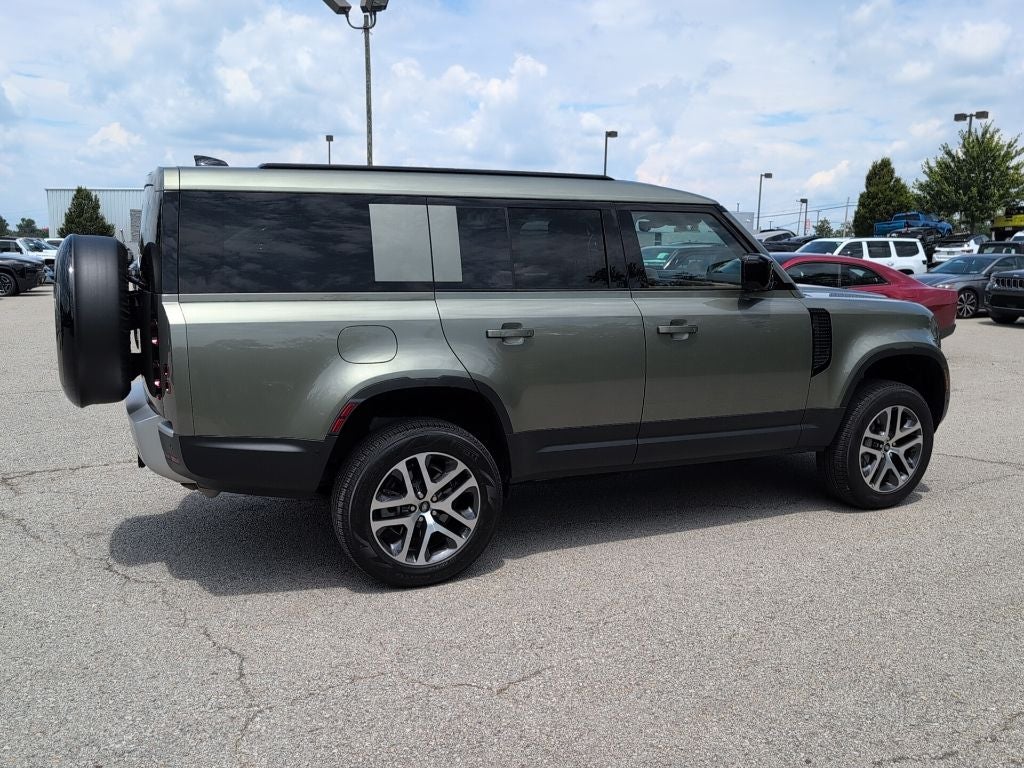 2025 Land Rover Defender 130 S