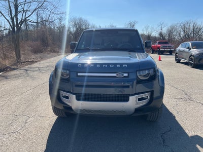 2023 Land Rover Defender 110 SE